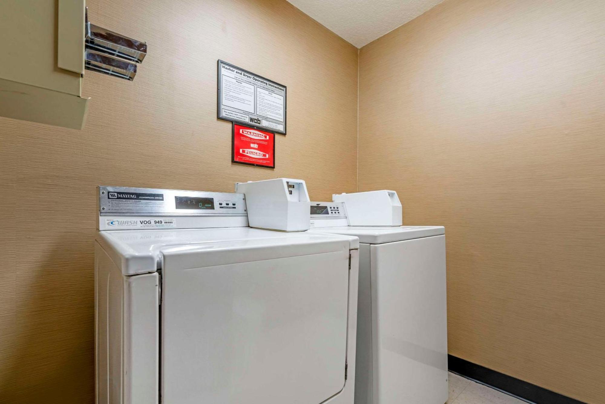Comfort Inn Lathrop Stockton Airport Bagian luar foto