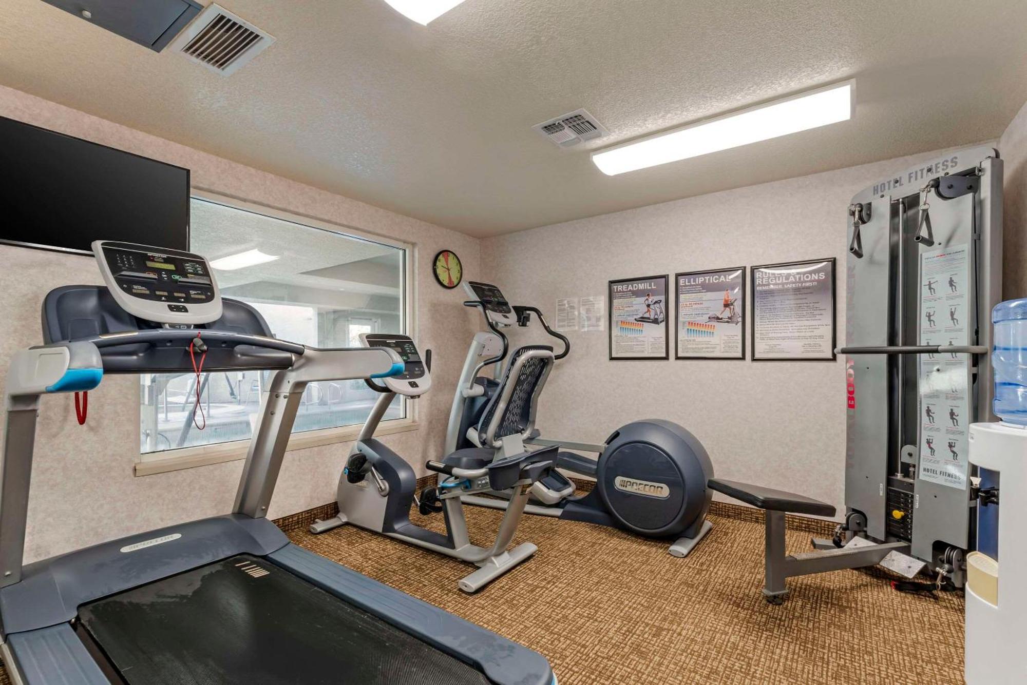 Comfort Inn Lathrop Stockton Airport Bagian luar foto
